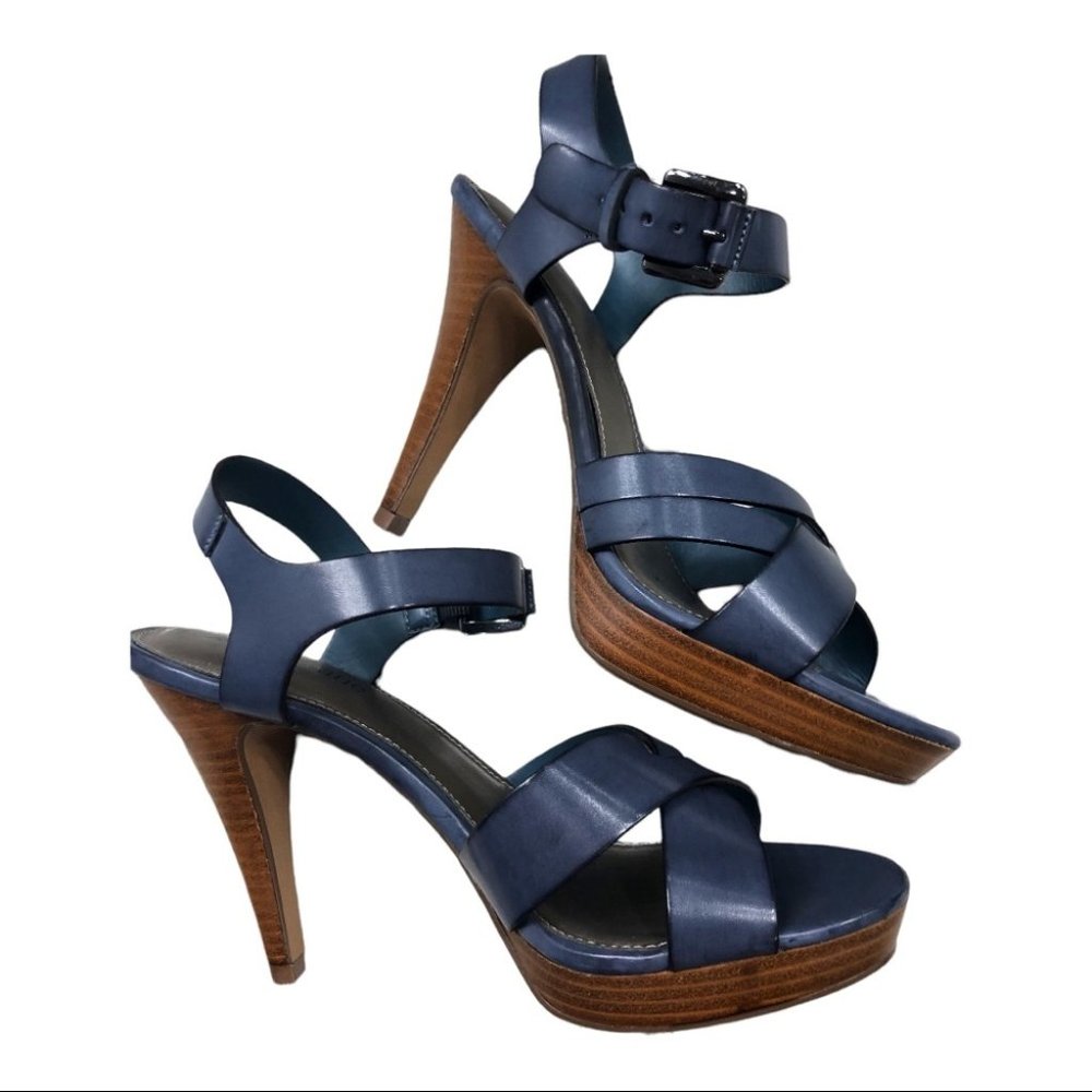 NWOT Kelly & Katie Blue Ophelia Sandal Wood Platform Heeled Size 7.5